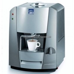 MACCHINA DA CAFFE' LAVAZZA BLUE LB1000  RIGENERATA PARI AL NUOVO